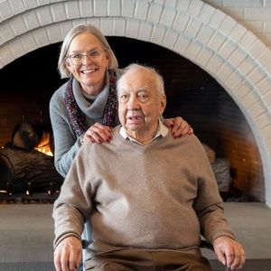 Meet your Posher, Julie